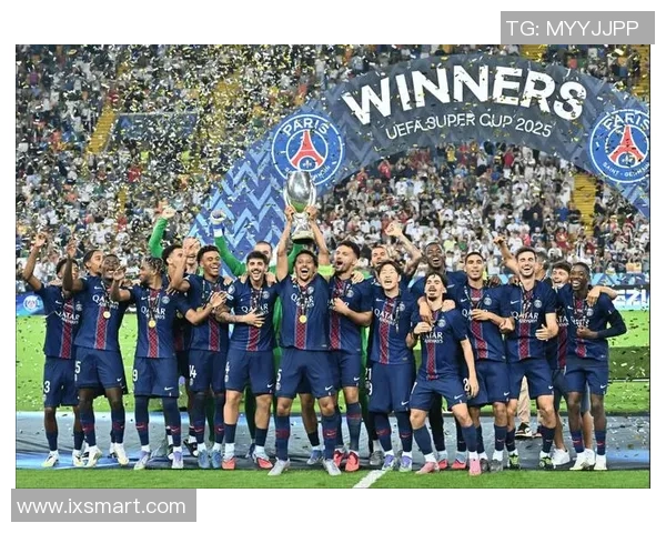 世界杯精彩对决里昂与巴黎圣日耳曼战成平局神扑瞬间震撼全场