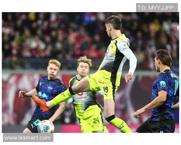 国王杯精彩对决拜仁与多特蒙德2比2平局赛后点评引发热议